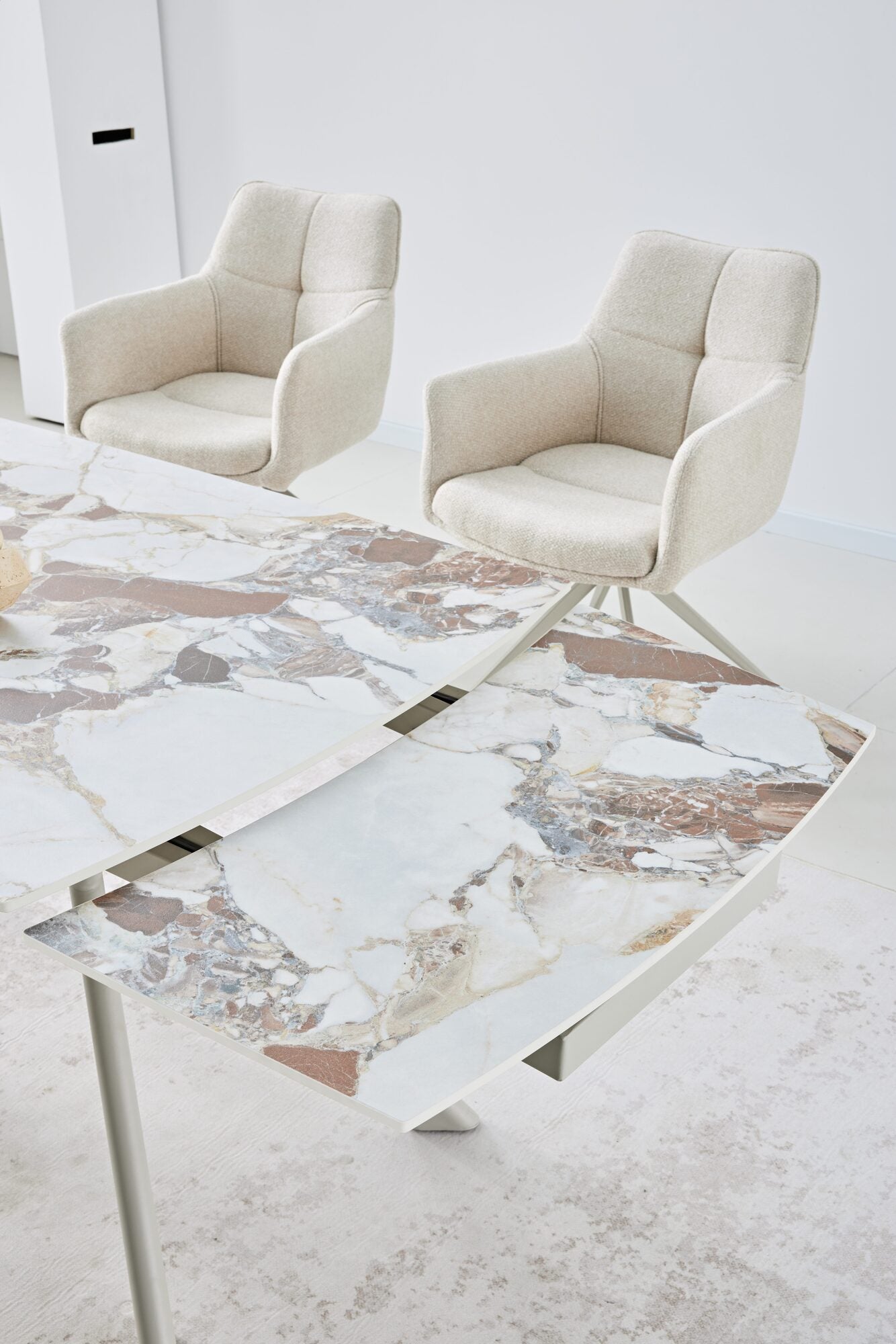 Set masa extensibila dumonde Solis 160-240x90 cm + 6 scaune Guido 62x84 cm