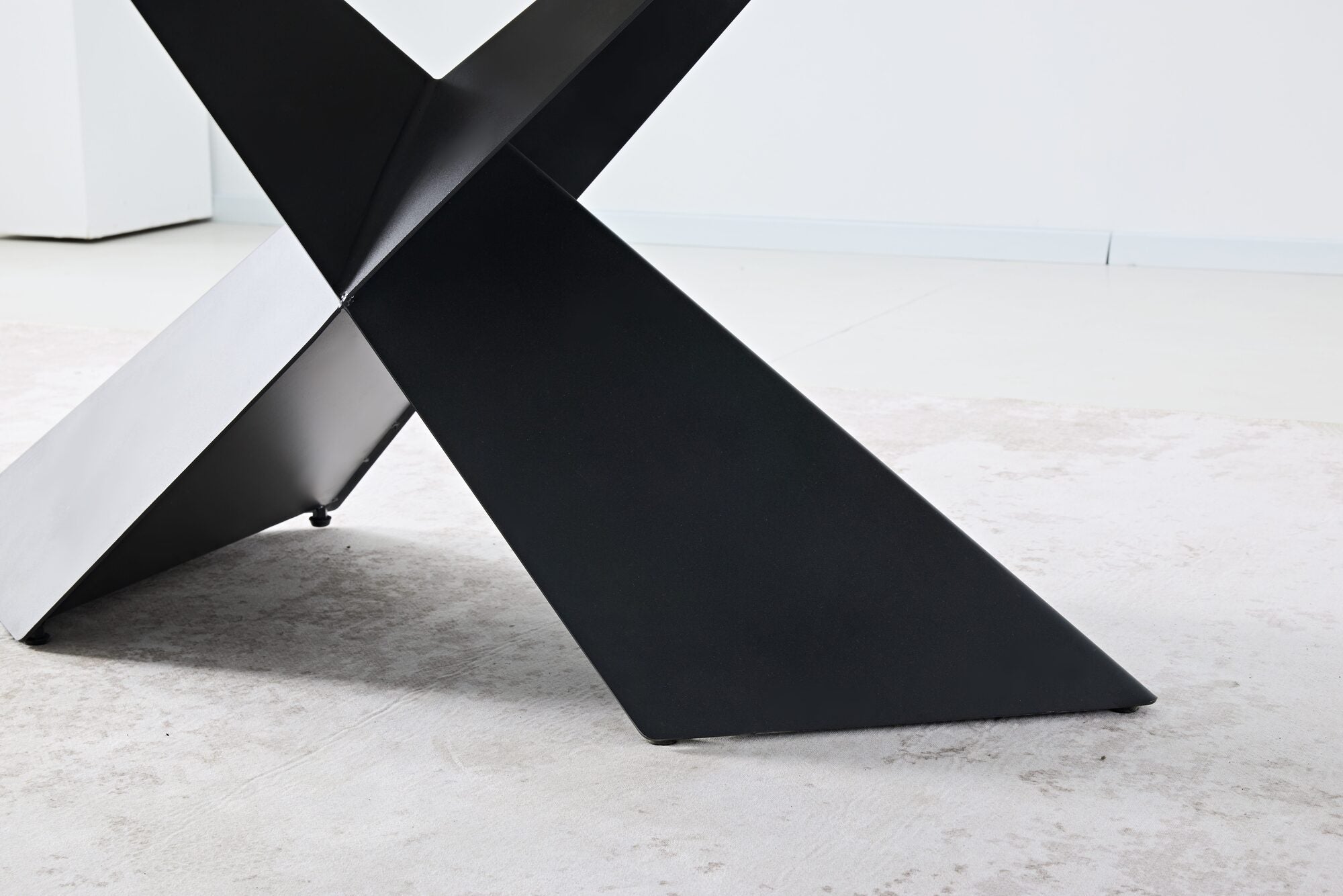 Masa extensibila dumonde picioare metalice si blat ceramic si blat ceramic Noema 160-220x90 cm