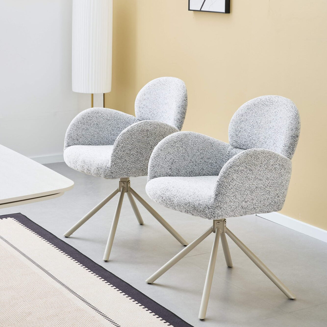 Scaun tapitat cu stofa si picioare metalice Soho 57x61 cm