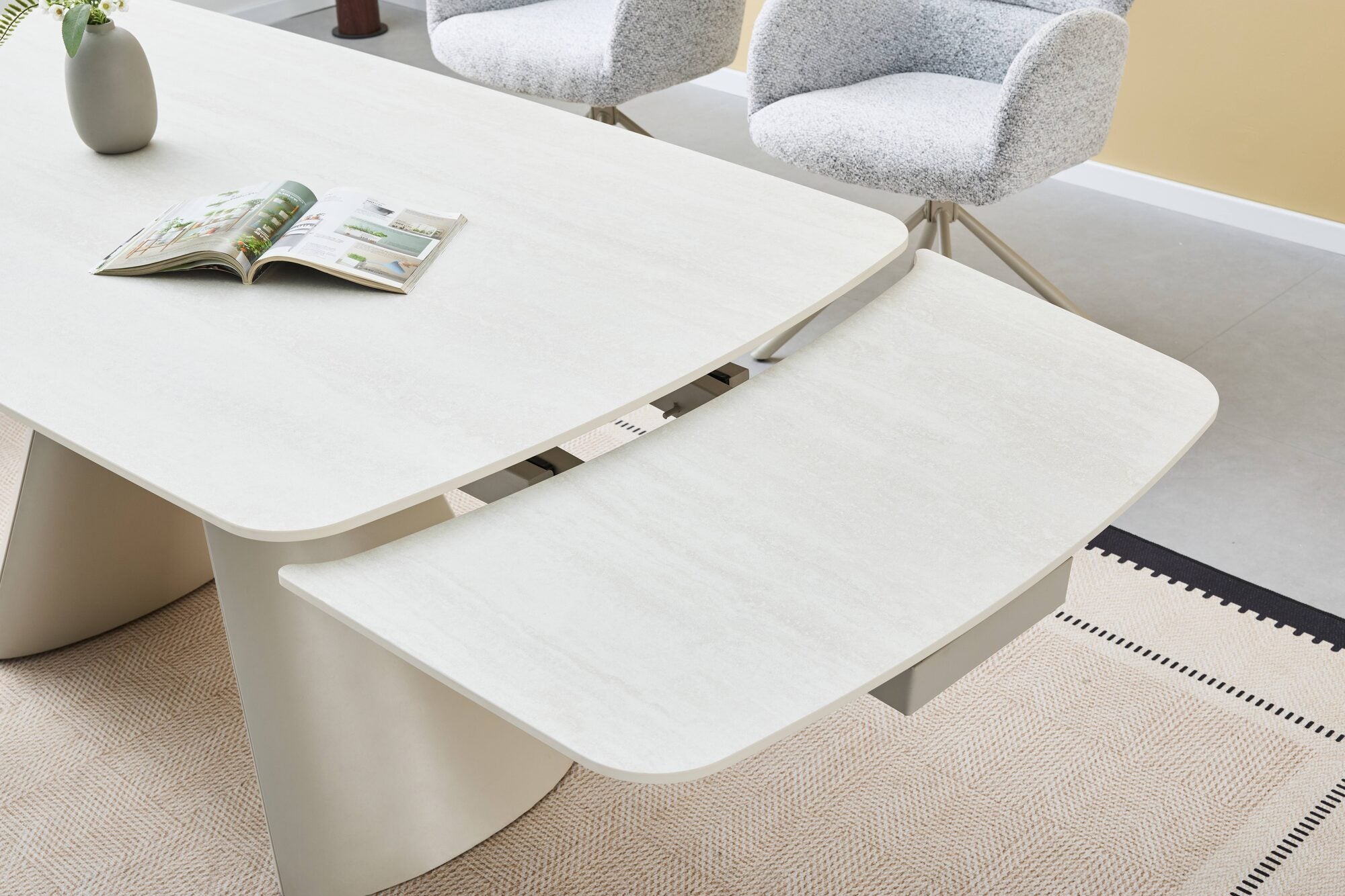 Masa extensibila dumonde cu picioare metalice si blat ceramic Riviera 165-240x90 cm