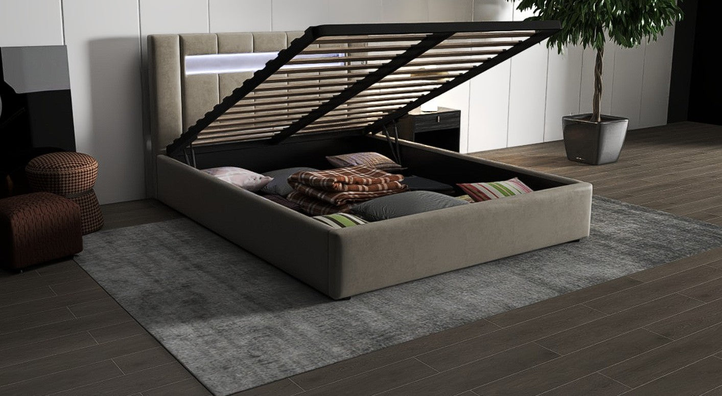 Pat dormitor dumonde, tapitat bej, Glow 180x200 cm, somiera rabatabila inclusa, spatiu depozitare WLS