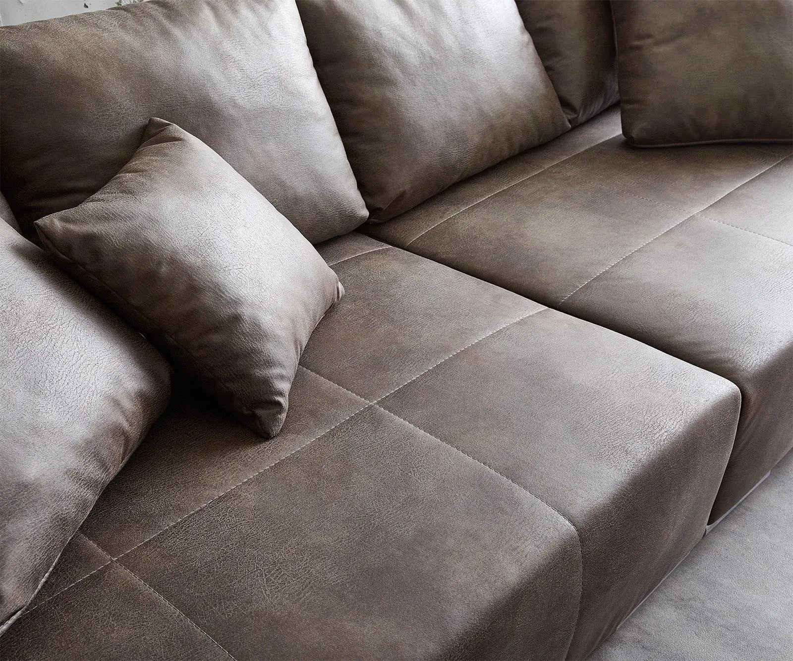 Canapea extensibilă dumonde cu ladă de depozitare si sezut confortabil din spuma HR, Marbela Tobago Brown XXL 295x100 cm