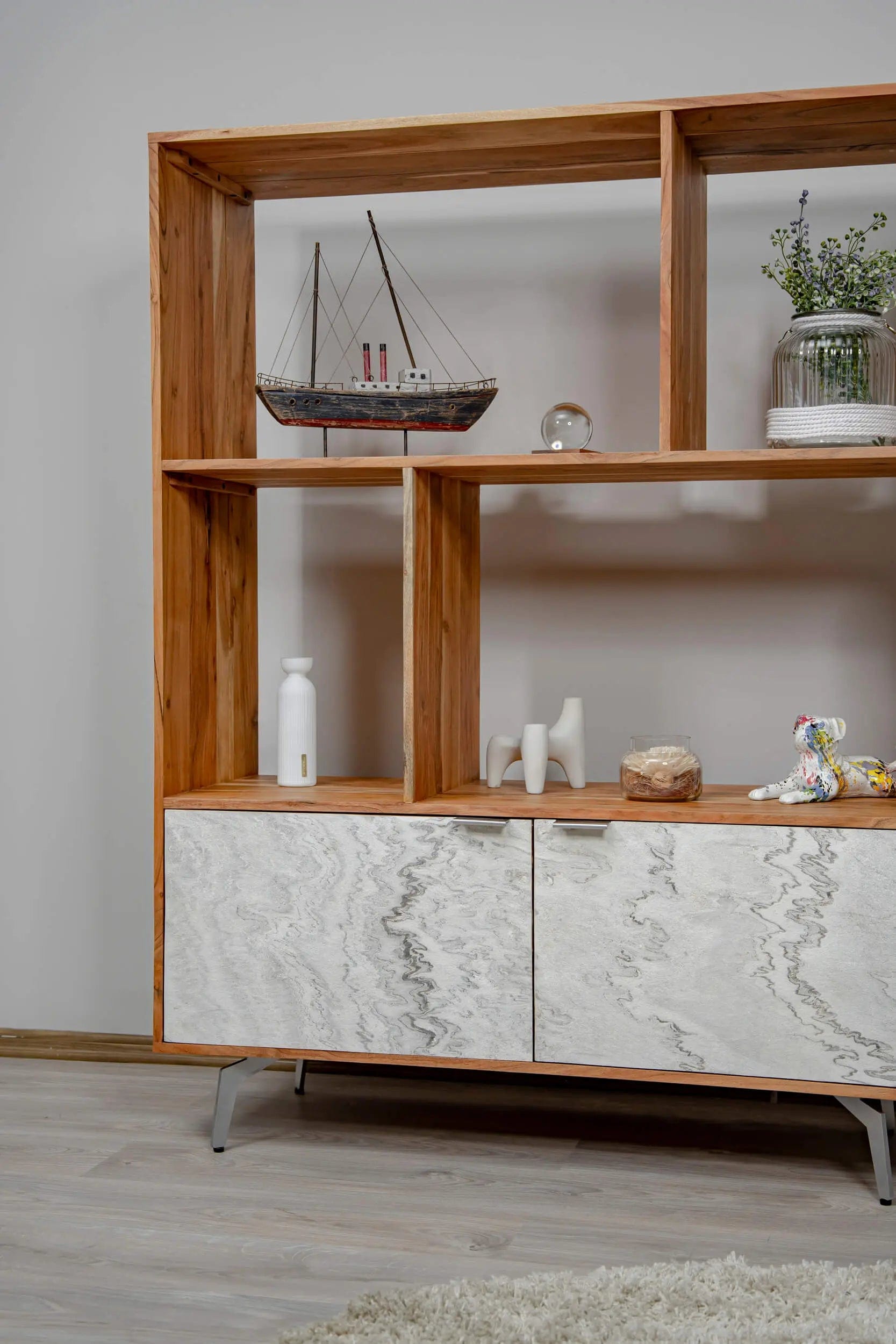 Vitrina din lemn masiv placat cu piatra, Elysium, 115x40xh150 cm, dumonde