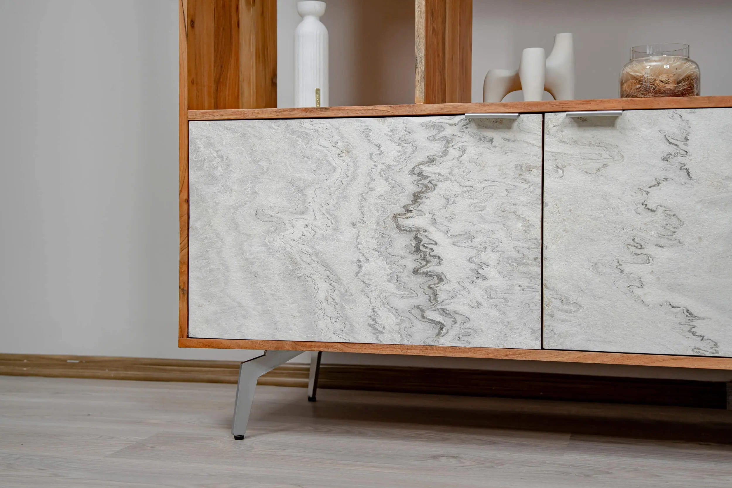 Vitrina din lemn masiv placat cu piatra, Elysium, 115x40xh150 cm, dumonde