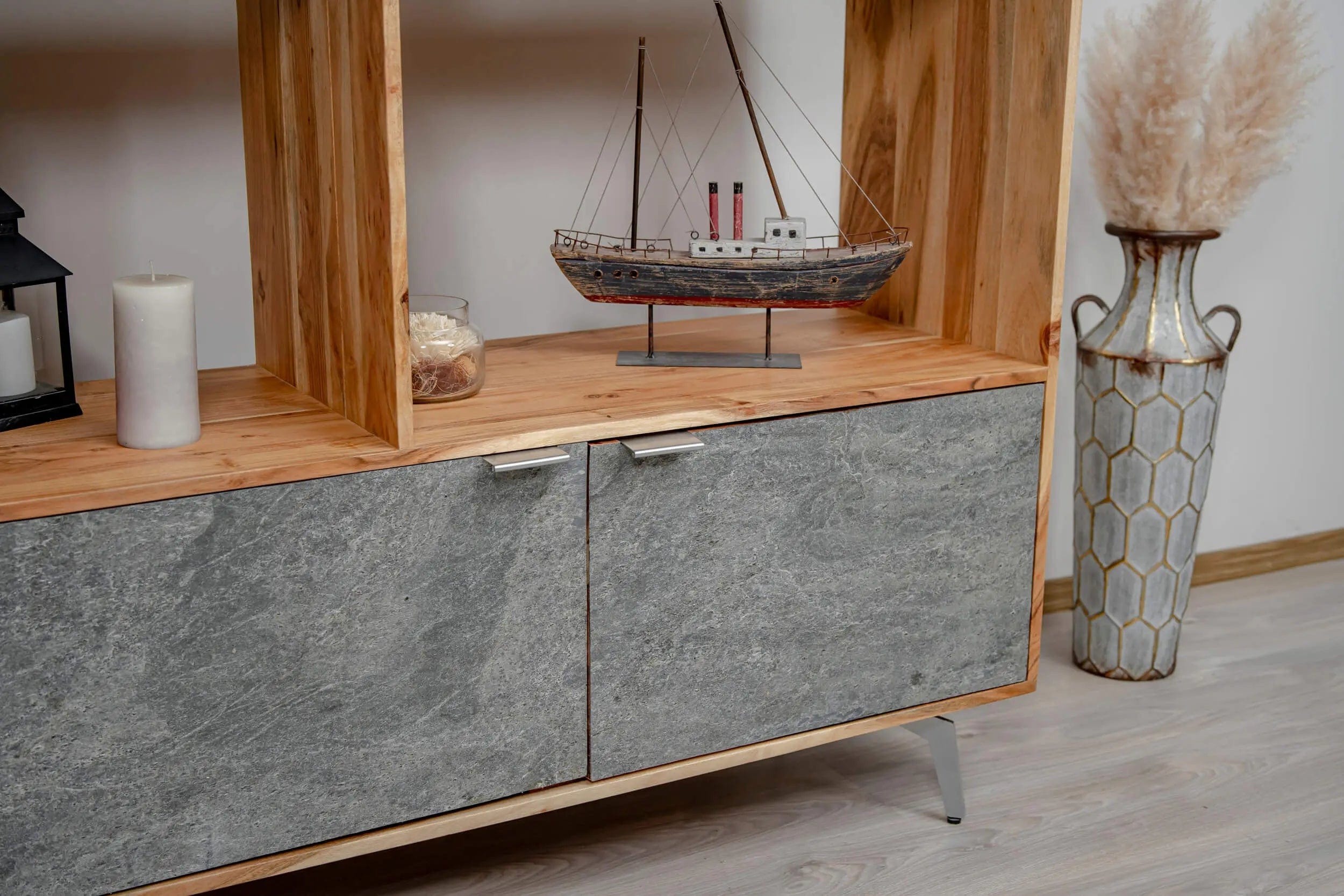 Vitrina din lemn masiv placat cu piatra, Heritage, 115x40xh150 cm, dumonde