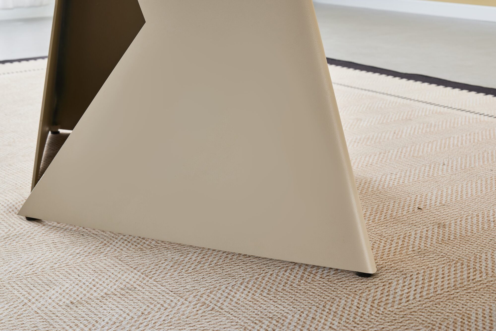 Masa extensibila dumonde cu picioare metalice si blat ceramic Brass 180-260x90 cm