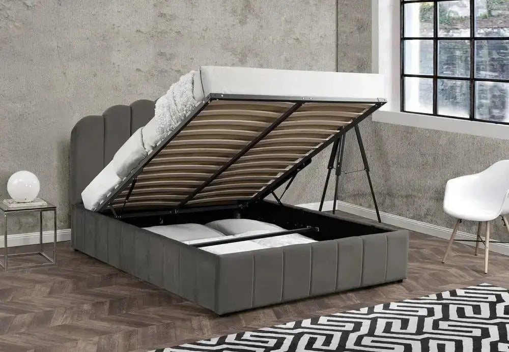 Pat dormitor dumonde, tapitat bej, Amira 140x200 cm, somiera rabatabila inclusa, spatiu depozitare WLS